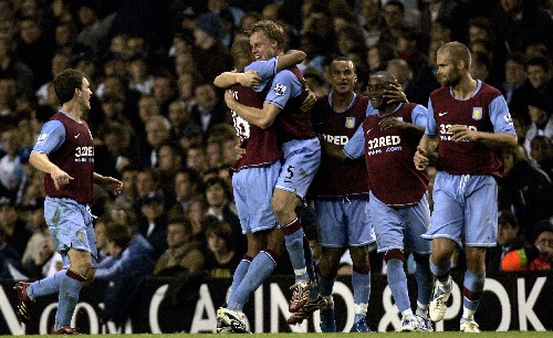 手感火热！小巴里·布朗首节3记三分球轰下11分1板1助1断