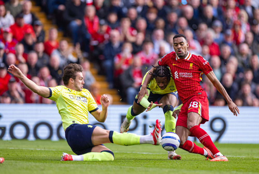 NBA球员数据榜：东契奇得分领先,