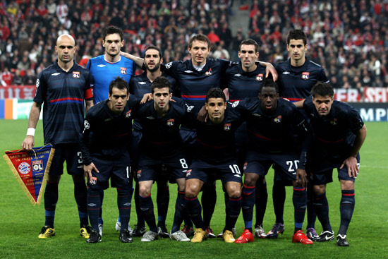 TA：阿森纳本赛季如走钢丝般惊险前行，但他们很少犯错（TA：阿森纳本季如履薄冰，却极少出错）