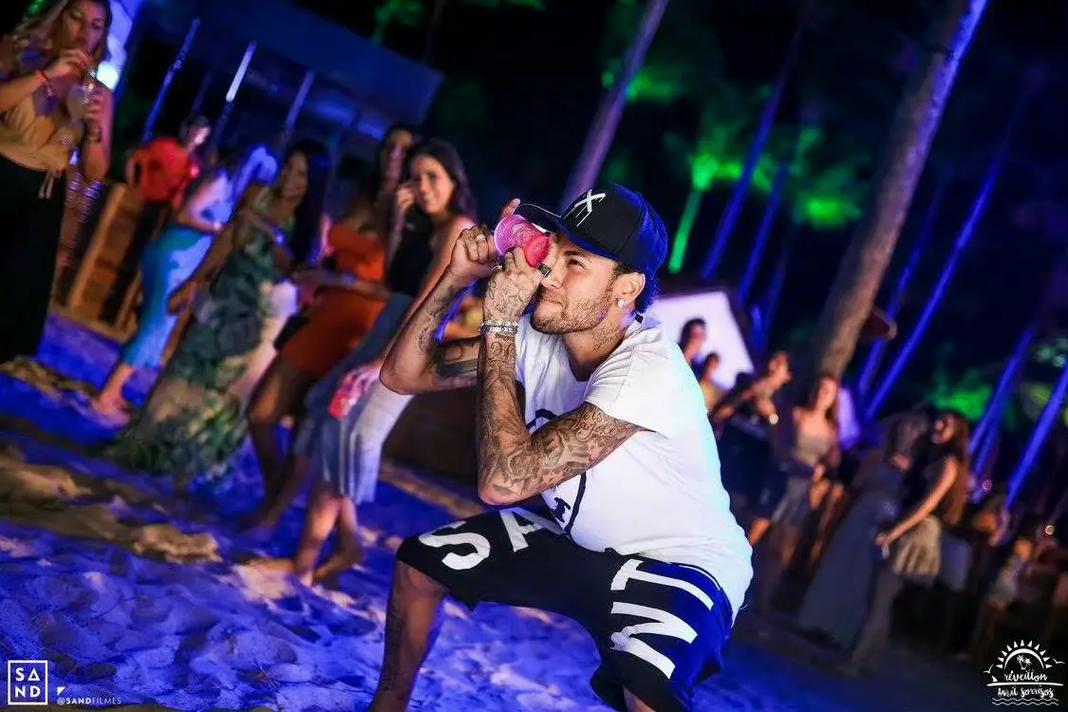 世体：热刺将久保建英列入冬窗引援名单，球员解约金6000万欧