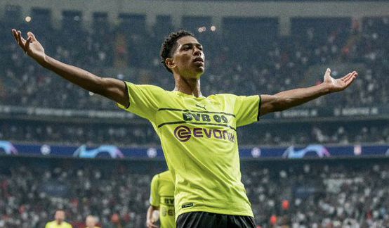 中场核心助攻连续上升，带动全队