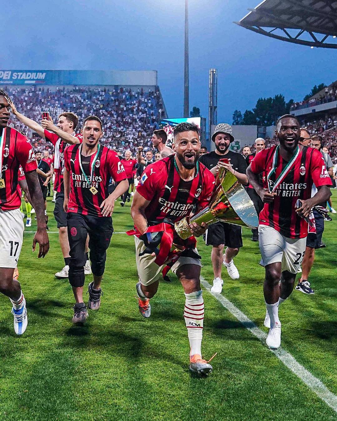 2025年女运动员收入榜单！网球霸榜，谷爱凌力压郑钦文，萨巴第2