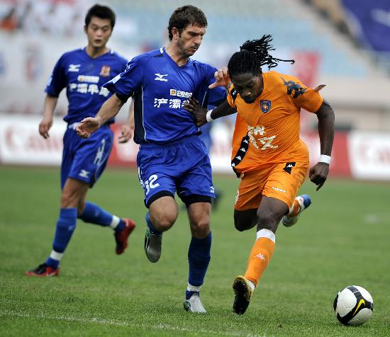 斯基拉：尤文未谈妥麦肯尼续约，两家意甲俱乐部已与球员接触