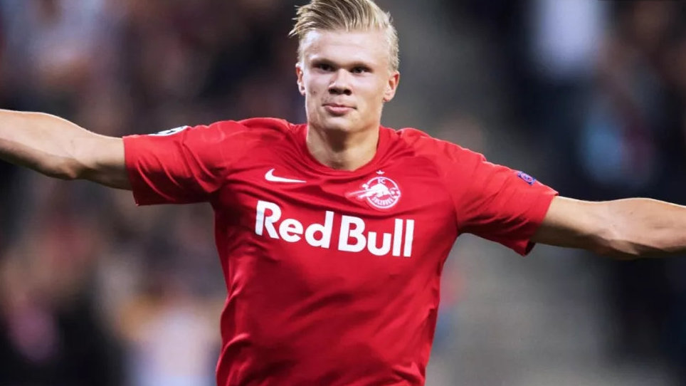 字母哥仅打3分钟伤退！雄鹿多点开花完成18分逆转捍卫主场