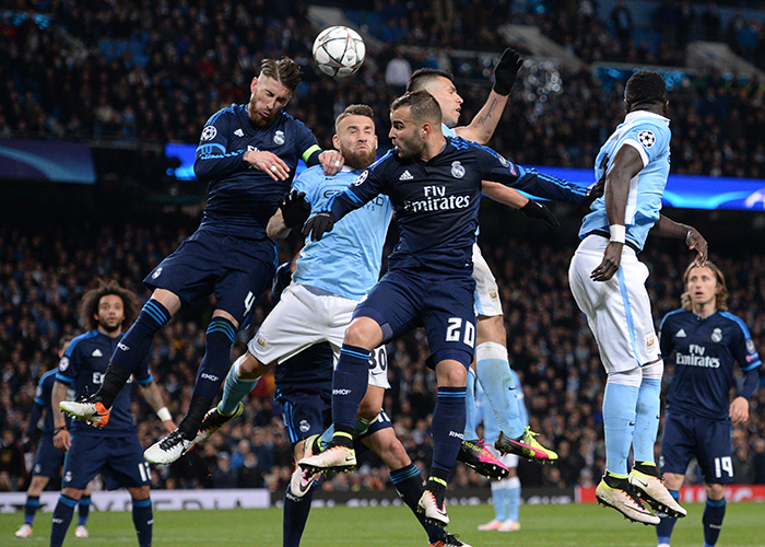 德天空：多特愿涨薪续约阿德耶米，但门德斯要求加解约条款（德媒：多特愿为阿德耶米涨薪续约，门德斯坚持加入解约条款）