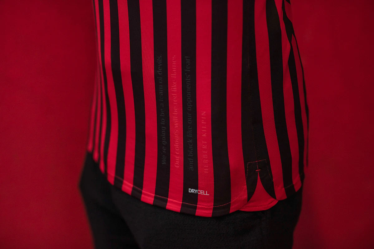 邮报：水晶宫和富勒姆关注沃特福德边锋瓦塔，标价约2000万镑