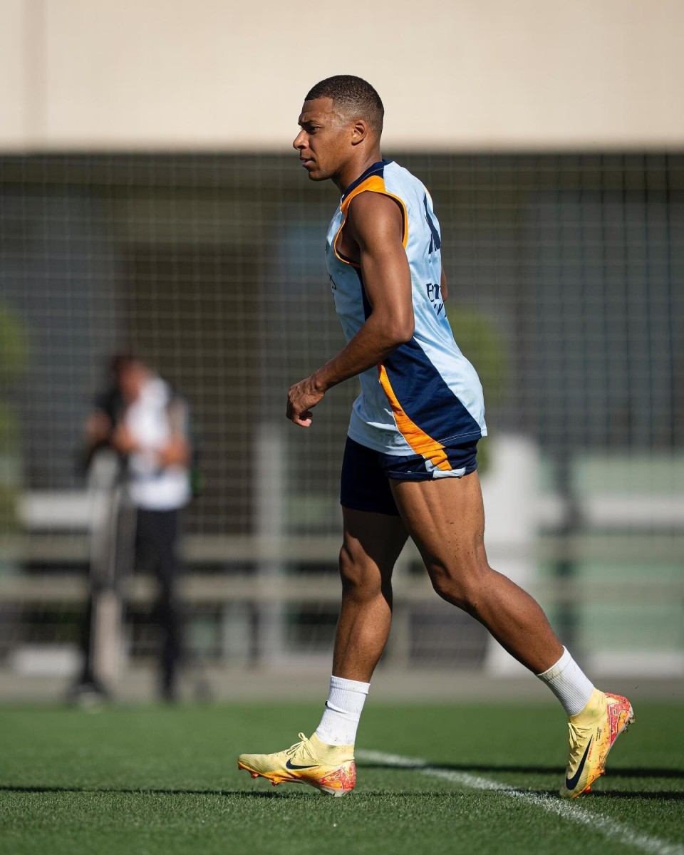 足球国足U19又赢球，晋级希望大增