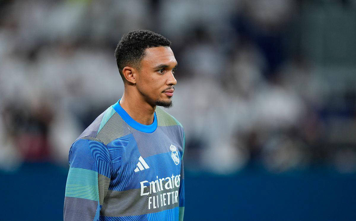 罗马诺：曼城正在积极推进塞梅尼奥的转会，希望尽快得到答复（罗马诺：曼城加速推进塞梅尼奥引进，盼尽快收到回应）